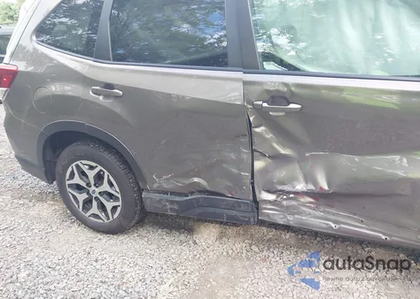 2019 Subaru Forester Premium из США, поврежденный, VIN JF2SKAGC2KH527052